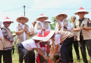 Menteri Nusron Apresiasi Lahan Pertanian Jateng Terjaga
